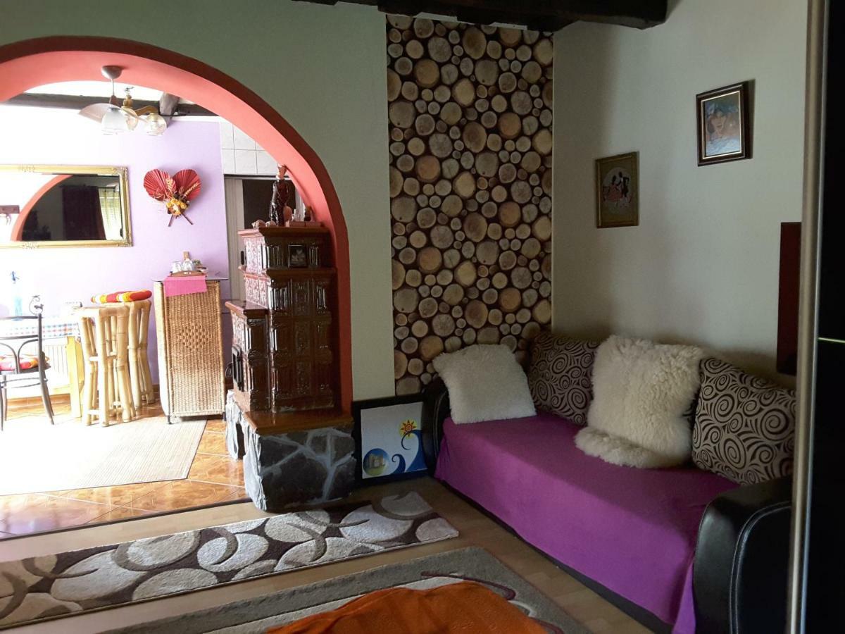 Kano Ibolya Apartman 아파트 외부 사진